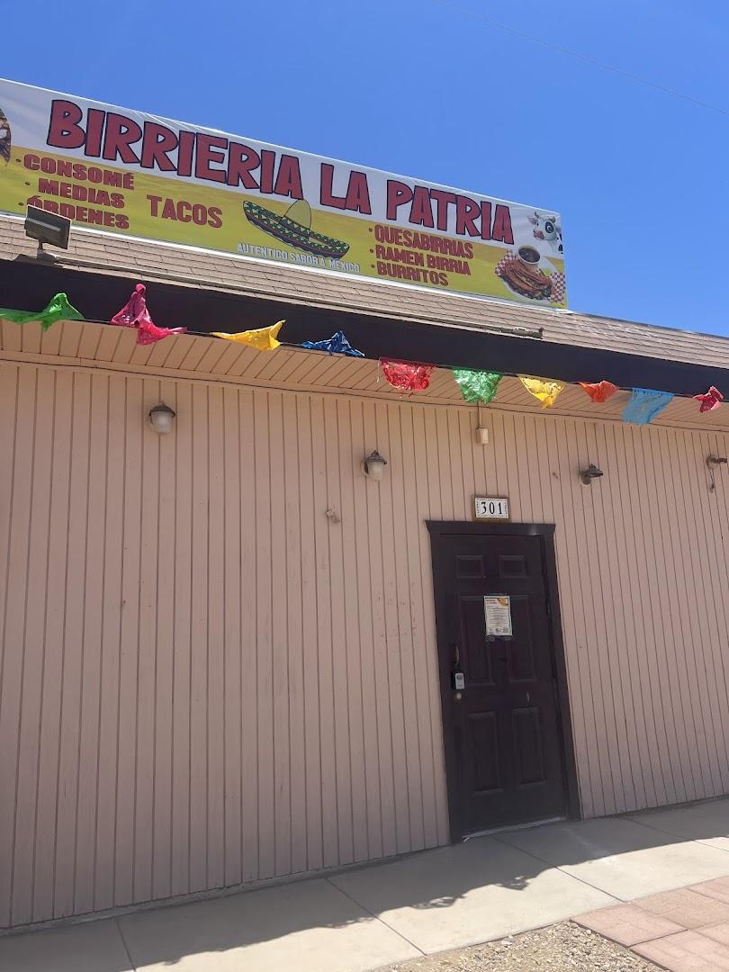 BIRRIA LA PATRIA