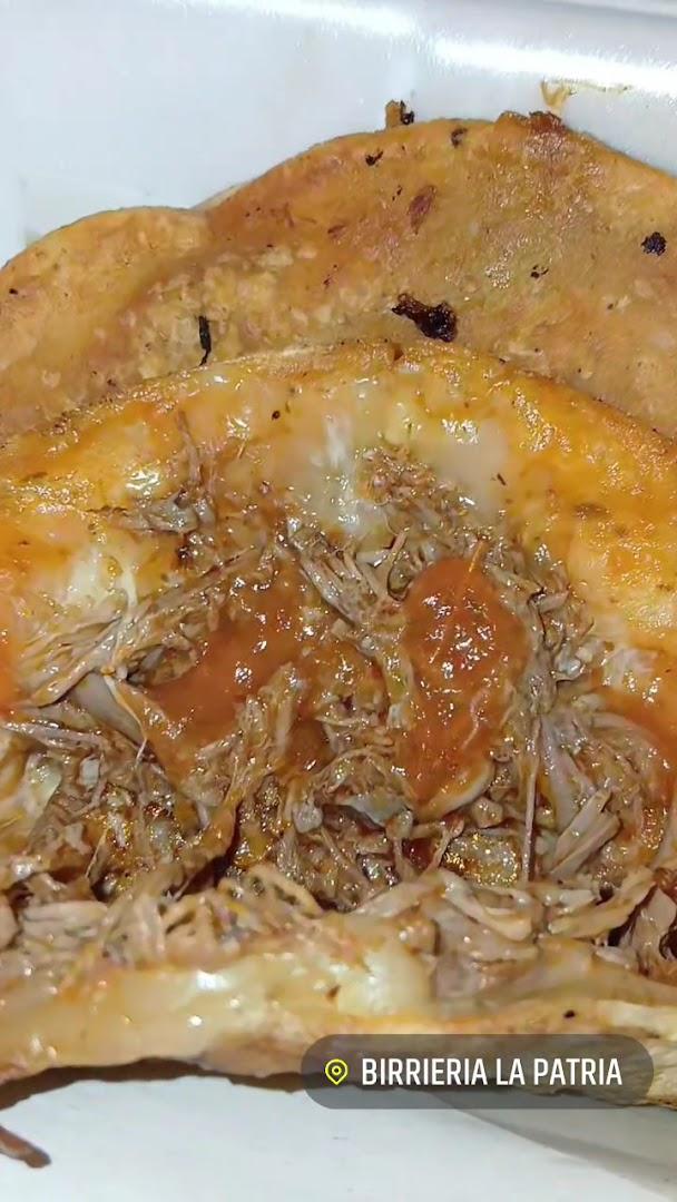 BIRRIA LA PATRIA